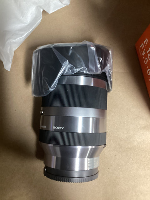 Sony E-Mount 18-200mm f/3.5-6.3 Zoom Lens for NEX Camera